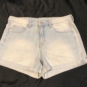 H&M brand new shorts